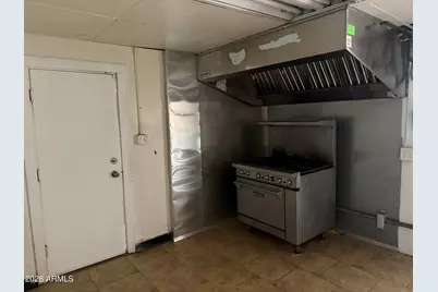 6018 W Glendale Avenue, Glendale, AZ 85301 - Photo 9