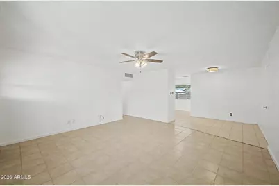 3915 W Berridge Lane, Phoenix, AZ 85019 - Photo 7