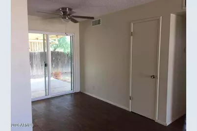 2308 N 51st Place #B, Phoenix, AZ 85008 - Photo 3