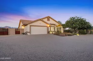 907 N Mountain Rd, Mesa, AZ 85207 - Photo 3