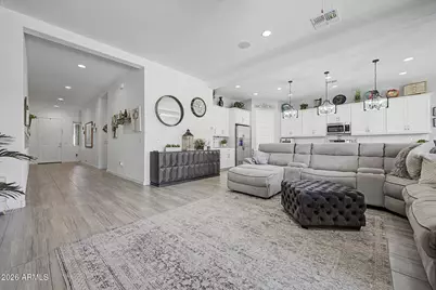 18904 W Laurel Lane, Surprise, AZ 85388 - Photo 7