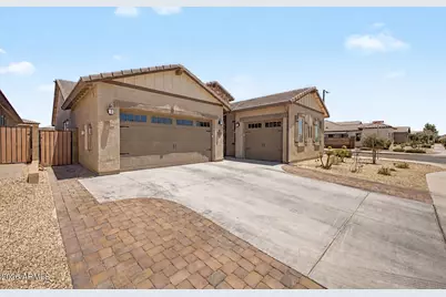 18904 W Laurel Lane, Surprise, AZ 85388 - Photo 3