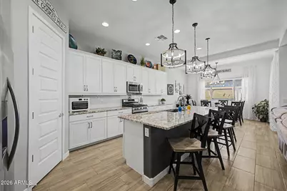 18904 W Laurel Lane, Surprise, AZ 85388 - Photo 9