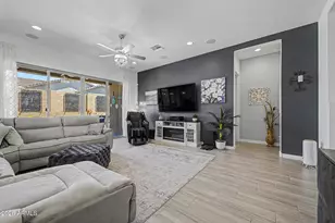 18904 W Laurel Ln, Surprise, AZ 85388 - Photo 7