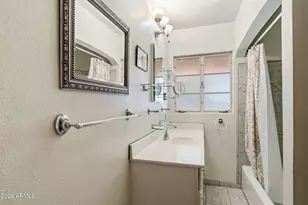 37 W Pasadena Ave, Phoenix, AZ 85013 - Photo 23