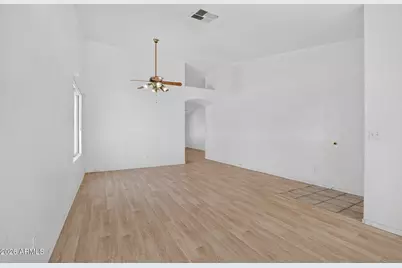 18005 N 145th Avenue, Surprise, AZ 85374 - Photo 7