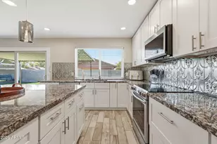 2745 W Libby St, Phoenix, AZ 85053 - Photo 13