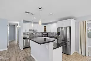 1017 E El Caminito Dr, Phoenix, AZ 85020 - Photo 15
