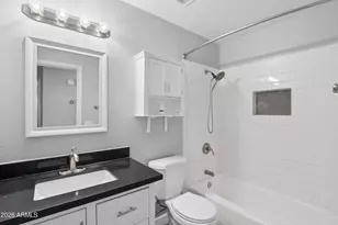 1017 E El Caminito Dr, Phoenix, AZ 85020 - Photo 21