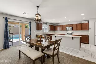 12136 W Cottontail Ln, Peoria, AZ 85383 - Photo 5