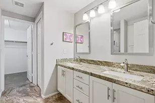 7401 W Arrowhead Clubhouse Dr, Glendale, AZ 85308 - Photo 17