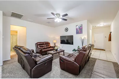 30957 W Amelia Avenue, Buckeye, AZ 85396 - Photo 7