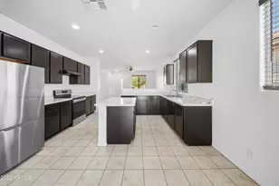 2437 S 73rd Dr, Phoenix, AZ 85043 - Photo 5