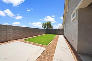 2437 S 73rd Dr, Phoenix, AZ 85043 - Photo 19