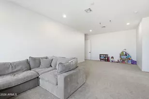 922 W Joyous Ln, San Tan Valley, AZ 85143 - Photo 17