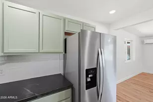 2230 W Cambridge Ave, Phoenix, AZ 85009 - Photo 15
