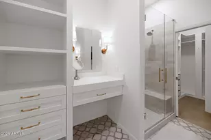 8270 N Hayden Rd, Scottsdale, AZ 85258 - Photo 15
