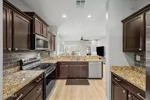 27234 N 16th Ln, Phoenix, AZ 85085 - Photo 9