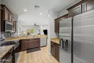 27234 N 16th Ln, Phoenix, AZ 85085 - Photo 11