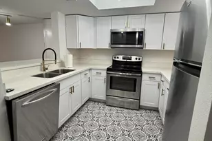 812 W 14th St, Tempe, AZ 85281 - Photo 3