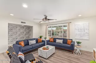 8442 E Holly St, Scottsdale, AZ 85257 - Photo 3