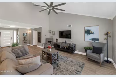 8108 E Morgan Trail, Scottsdale, AZ 85258 - Photo 17