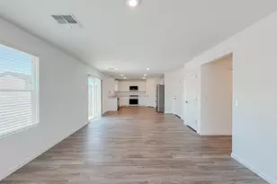 239 W Sonoran Vista Circle, Coolidge, AZ 85128 - Photo 5