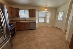 1669 Mission Viejo Dr, Sierra Vista, AZ 85635 - Photo 11