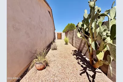 14134 S Amado Boulevard, Arizona City, AZ 85123 - Photo 21