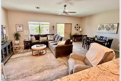 14134 S Amado Boulevard, Arizona City, AZ 85123 - Photo 7