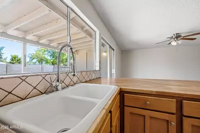 2216 W Straford Drive, Chandler, AZ 85224 - Photo 11