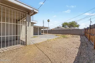 1114 N 18th St, Phoenix, AZ 85006 - Photo 33