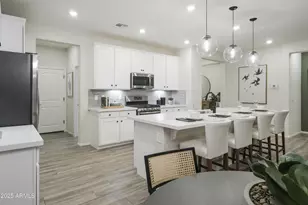 6230 N 190th Dr, Waddell, AZ 85355 - Photo 11