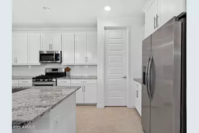 21785 S 213th Place, Queen Creek, AZ 85142 - Photo 11