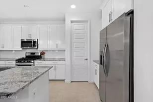 21785 S 213th Pl, Queen Creek, AZ 85142 - Photo 11