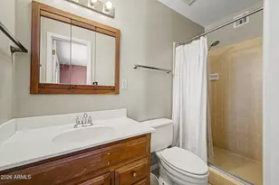 1063 E Loyola Dr, Tempe, AZ 85282 - Photo 23