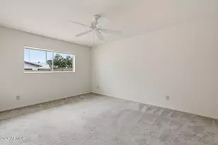 2302 E Waltann Ln, Phoenix, AZ 85022 - Photo 19