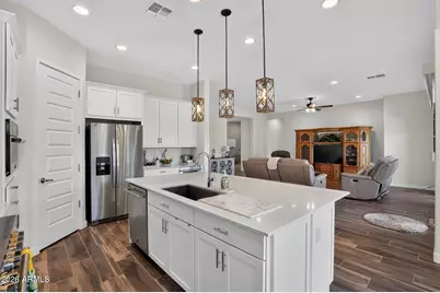 3228 E Saddletree Way, San Tan Valley, AZ 85140 - Photo 5