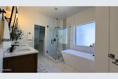 1121 E Powell Way, Chandler, AZ 85249 - Photo 11