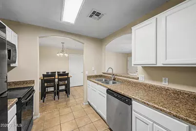 2950 W Louise Drive #108, Phoenix, AZ 85027 - Photo 13