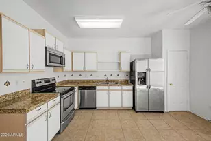18611 North 22nd St, Phoenix, AZ 85024 - Photo 11