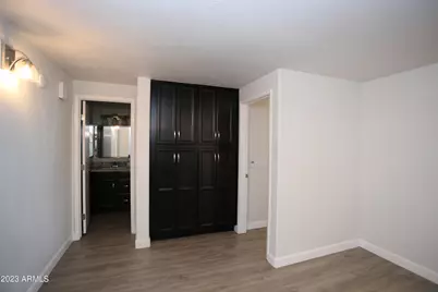924 E Manor Drive, Chandler, AZ 85225 - Photo 11