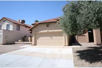 924 E Manor Drive, Chandler, AZ 85225 - Photo 3