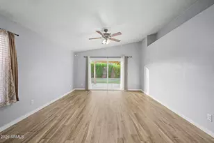 9050 W Monte Vista Rd, Phoenix, AZ 85037 - Photo 15