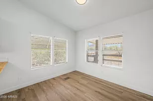 1628 E Circle Mountain Rd, New River, AZ 85087 - Photo 11