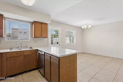 407 E Pecan Road, Phoenix, AZ 85040 - Photo 11
