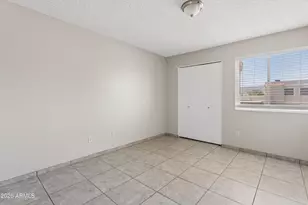 407 E Pecan Rd, Phoenix, AZ 85040 - Photo 19