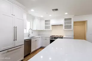 618 W Palmaire Ave, Phoenix, AZ 85021 - Photo 9