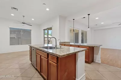 2524 E Honeysuckle Place, Chandler, AZ 85286 - Photo 13