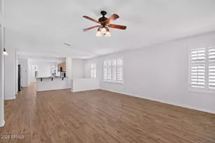10798 W Chisholm Dr, Peoria, AZ 85373 - Photo 11